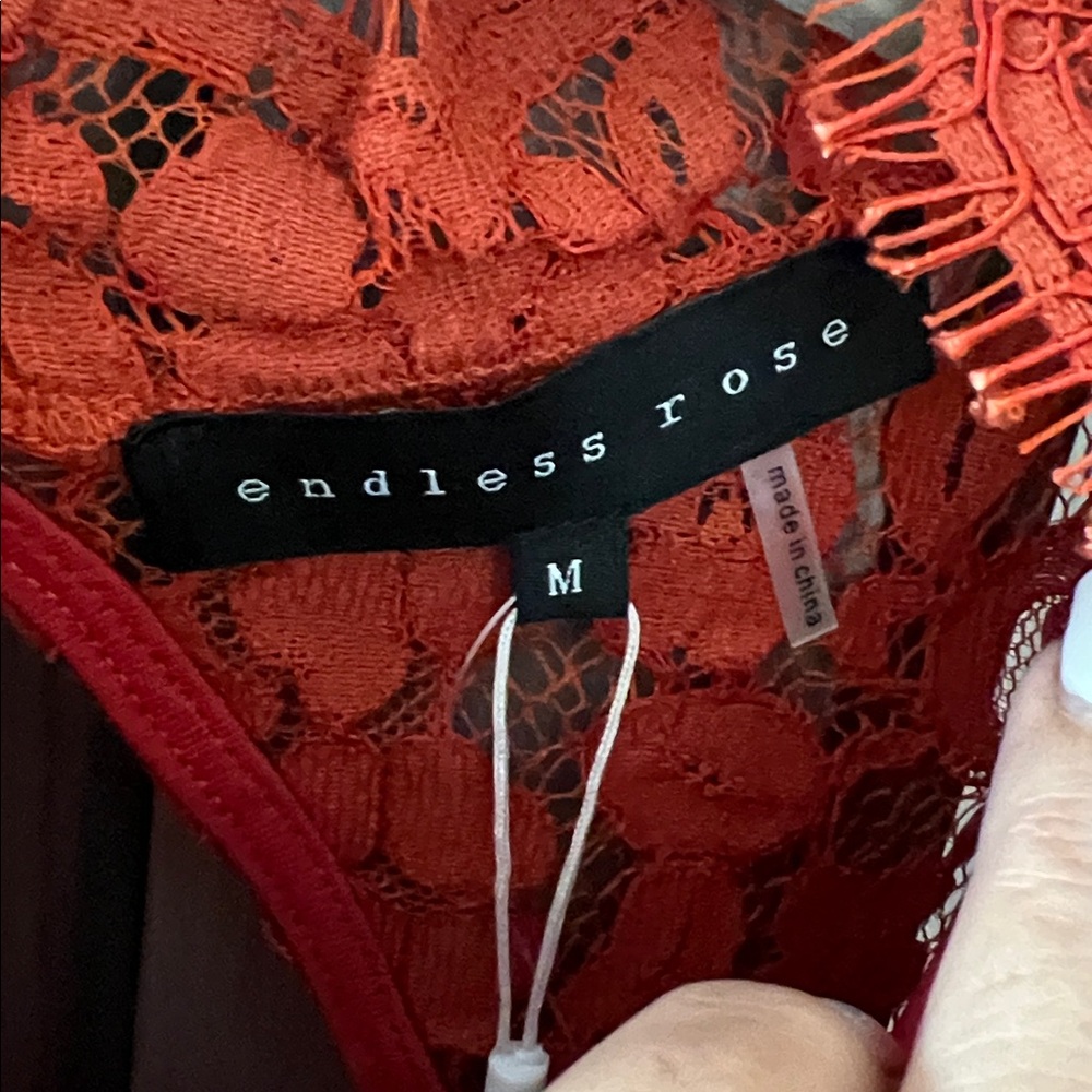 NWT REVOLVE Endless Rose Vibrant burnt orange Lace Bodysuit M - Picture 4 of 12